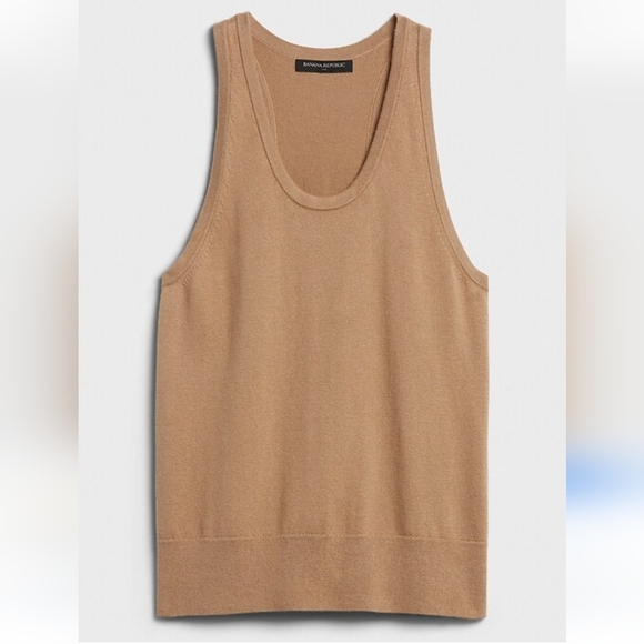 BANANA REPUBLIC Racerback Sweater Tank In light brown/tan. Size LP NWT - Picture 3 of 12